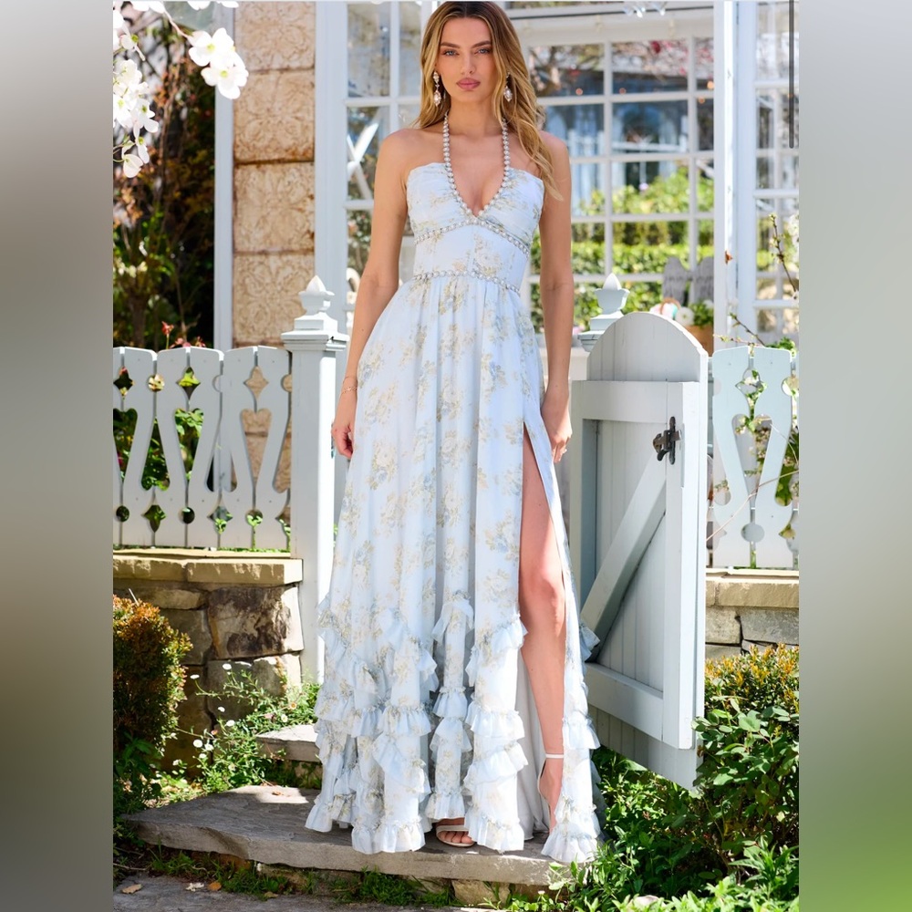 V Chapman gown - The Scarlette Dress in Victorian Blue Roses
